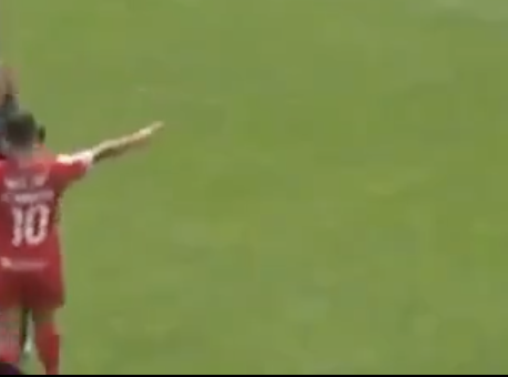 AnthonyF26's tweet photo. @Rolo858 @derechazoar Entiendo, mi punto es otro, es el cuerpo arbitral, la responsable de semejante caos fue Ariadna Palacios y su equipo; por otro lado, AFA no le da pelota al grave problema arbitral del torneo femenino, no es la primera ni la última vez, Huracán reclamó pero no cambió la decisión. https://t.co/hCH5q1diIF