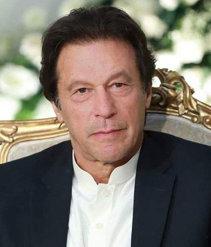 Is_804's tweet photo. Peaceful unity continues inspiring hope and democratic awareness across Pakistan every single day proudly today. @TAPTI1_ #ReadyToStandForKhan https://t.co/SUndkzy3gm