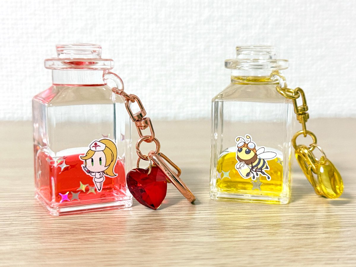 jinglebeeell's tweet photo. 超遅くなりましたがグッズの実物です！
どれもいい感じにできてお気に入りです(´˘`＊)
明日(今日)はいっぱい楽しみます〜ヽ(*´∀｀*)ノ
#洋ゲーフェス2026 https://t.co/mnHmPzw9ug