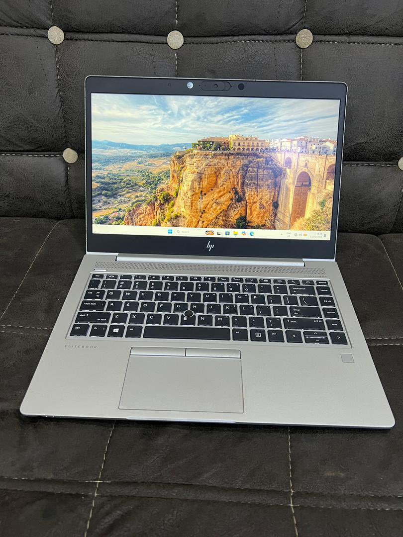 ayzade_abdool's tweet photo. Hp Elitebook 745 G6
Specifications 
📌 Touch screen ✅
📌 Processor: Amd ryzen 5 pro
📌 Generation: 8th gen
📌 Memory: 16gb ram
📌 Storage: 256gb ssd
📌 Keyboard light: ✅
📌 Screen size: 14 inch 
📌 Battery health: Excellent 
Original hp charger 🔌 

Price 🏷️ 340k

📍 Kaduna https://t.co/gq78uZl6MJ
