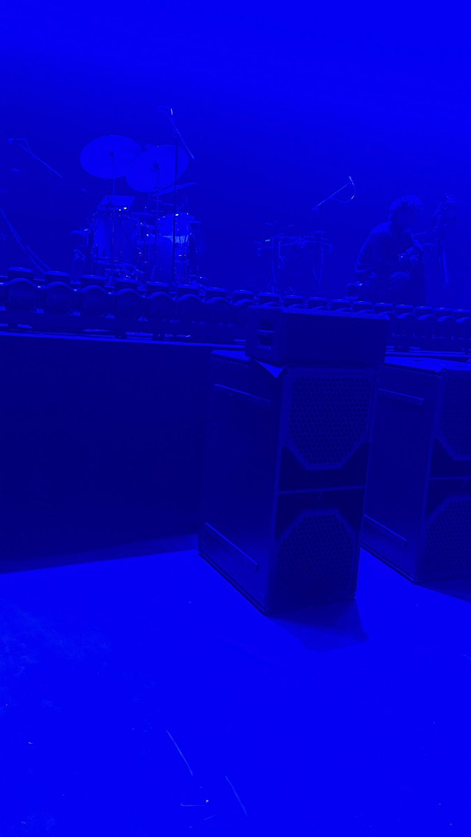 asher is on tour ❄️ NBHD DAY tweet media
