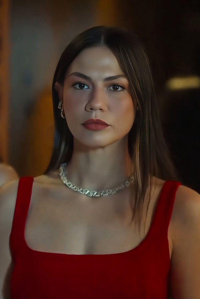 Julia tweet media
