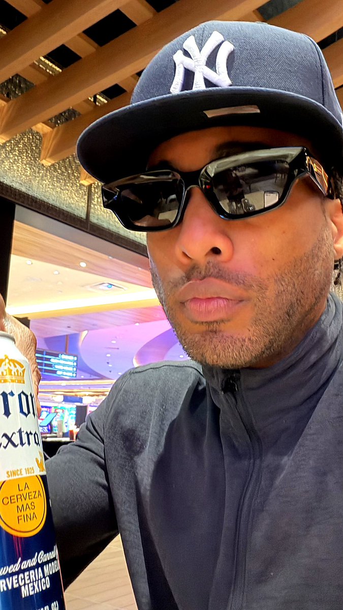 the artist formally known as Byron L. Edwards tweet media