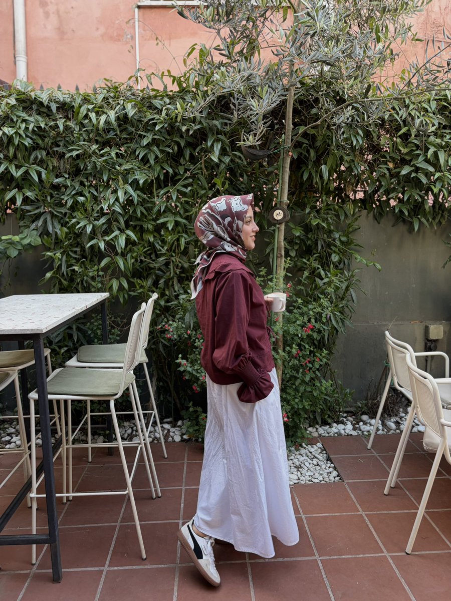 betül arabacı tweet media