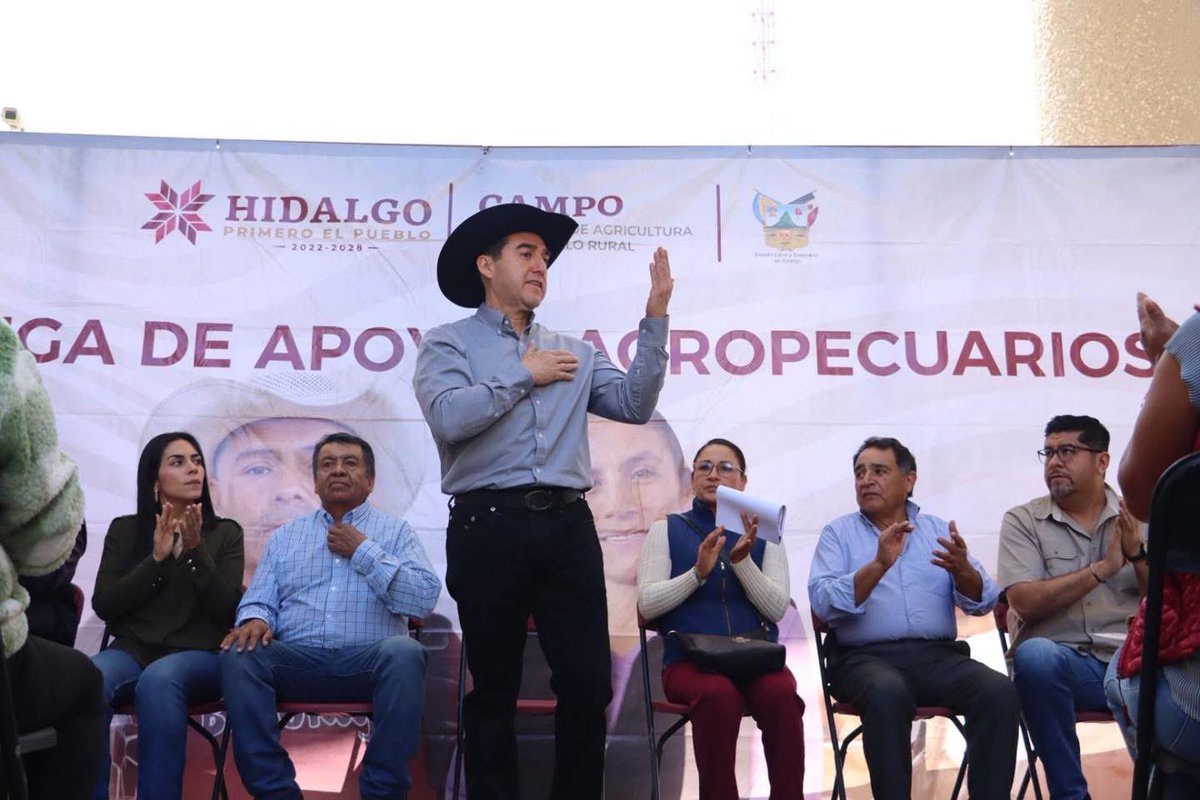 Napoleón González Pérez tweet media