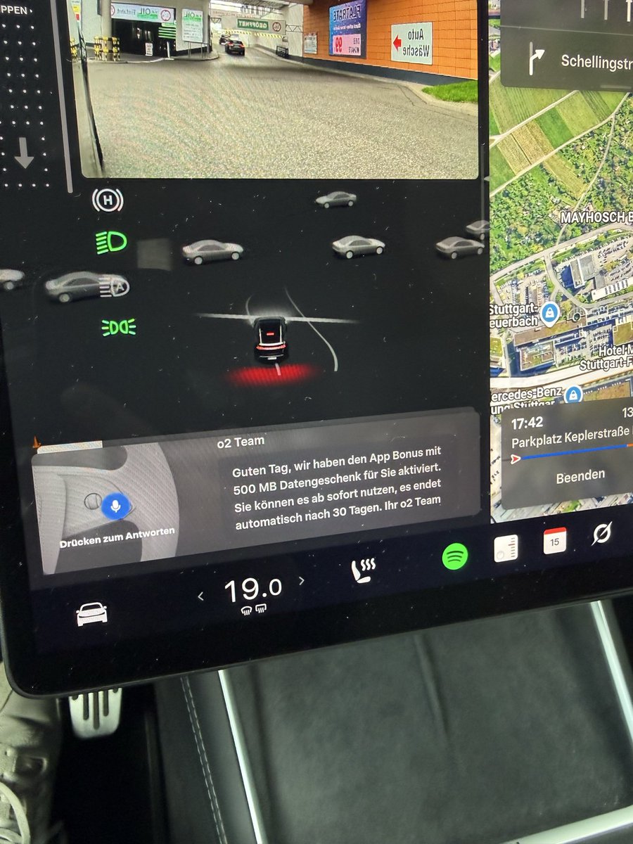 TeslaNerd DE tweet media