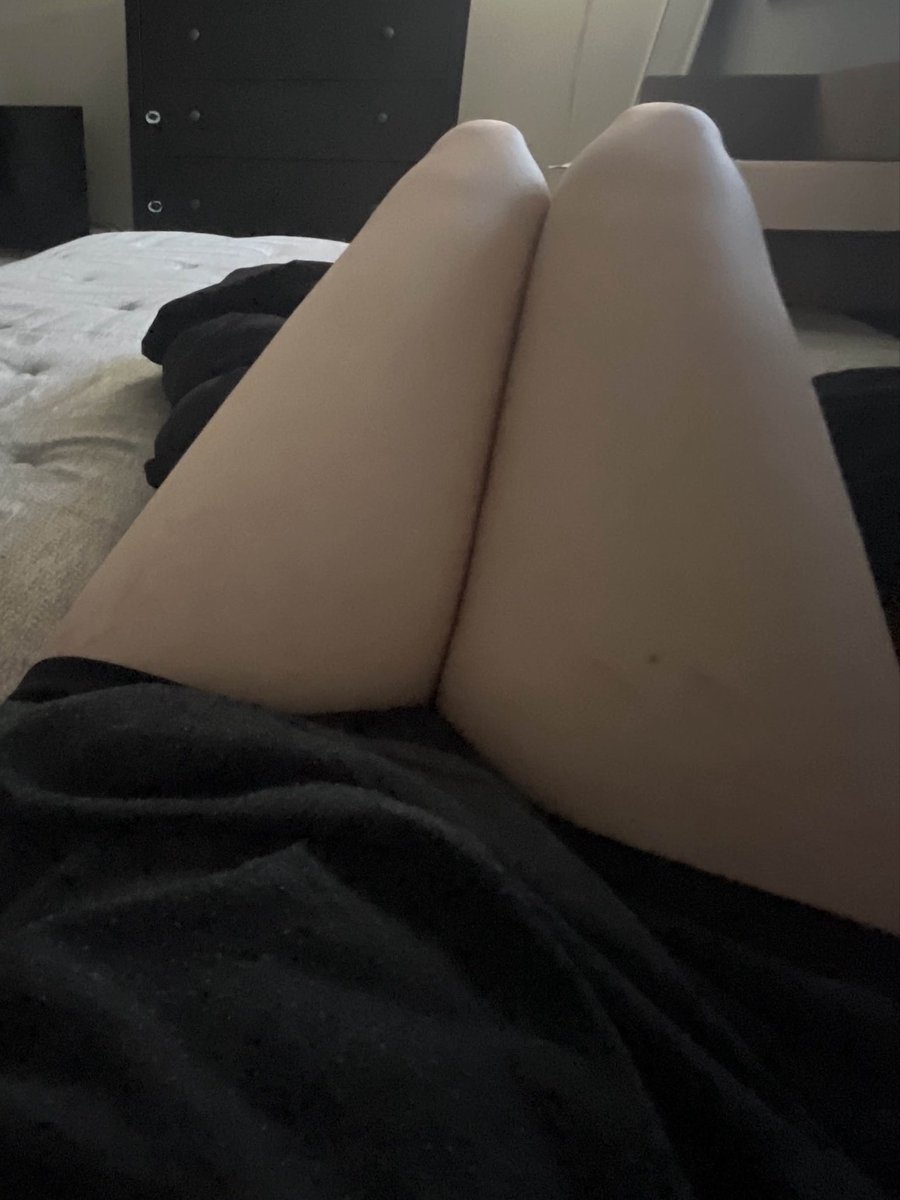 genophbic's tweet photo. if i can do it so can you ! #wl #shedtwt #motiviation #thighs https://t.co/iNsNa2q5X1