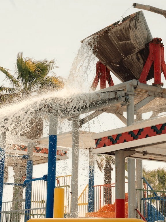 BlueSeaHotels's tweet photo. Más agua, más diversión, más vacaciones. Así es BLUESEA Marina Parc, nuestro primer hotel con parque acuático. 💦😋

#blueseahotels #blueseamarinaparc #menorca #takemethere https://t.co/QyFMmMftUw