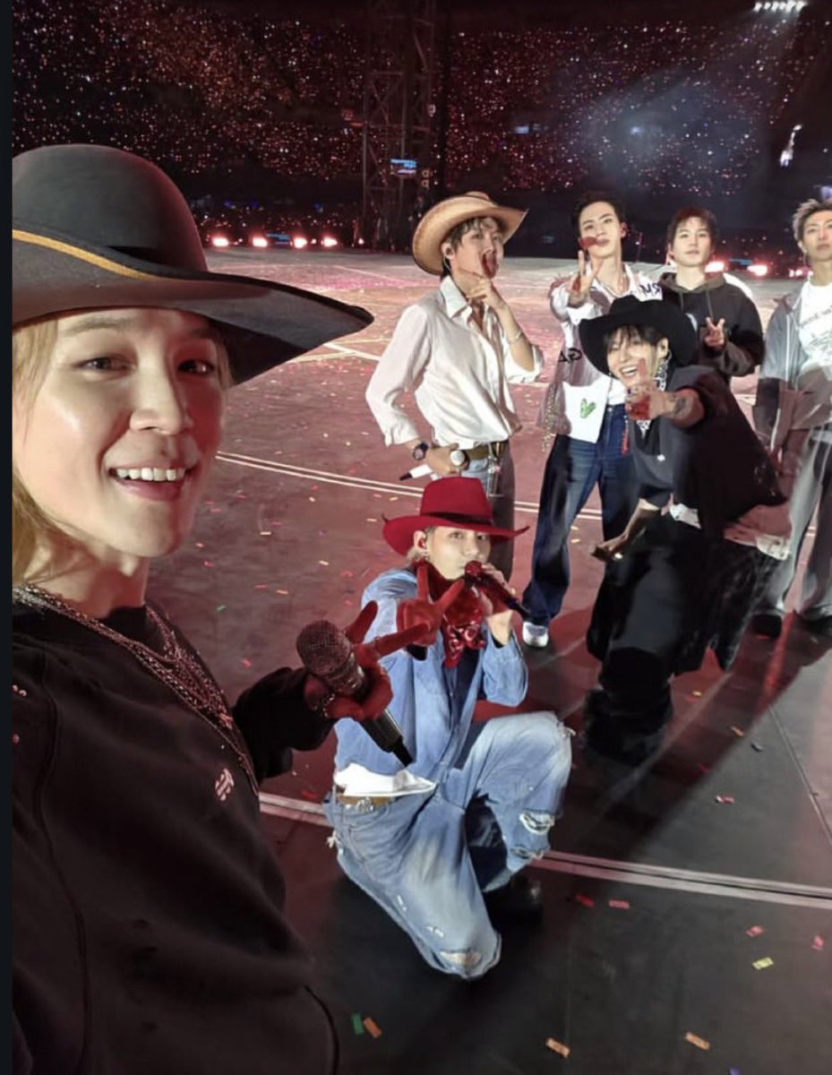Luvina ⋆ SILENCIADA° ꩜.ᐟ VERA A BTS EN 2027 .✦ ݁˖ tweet media