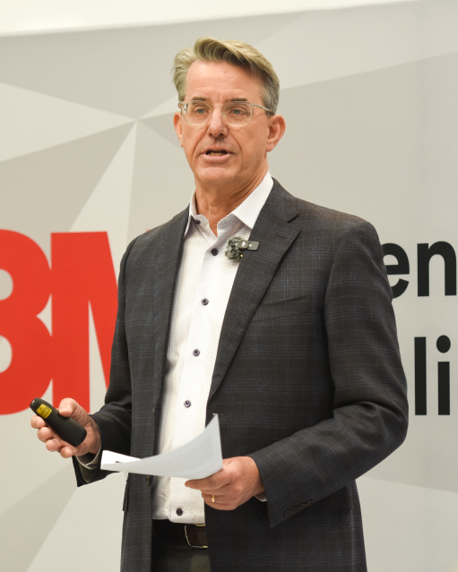 Brett MacNeil tweet media