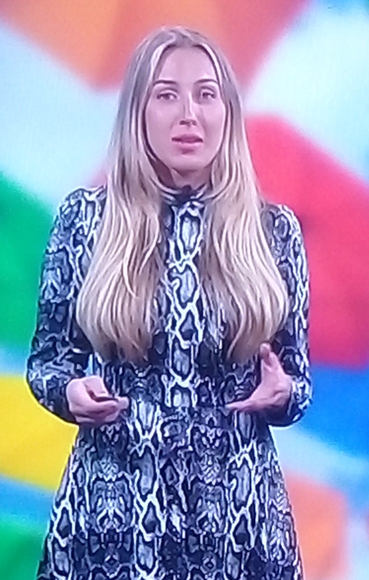 Post by newsladies on X: Molly 😍