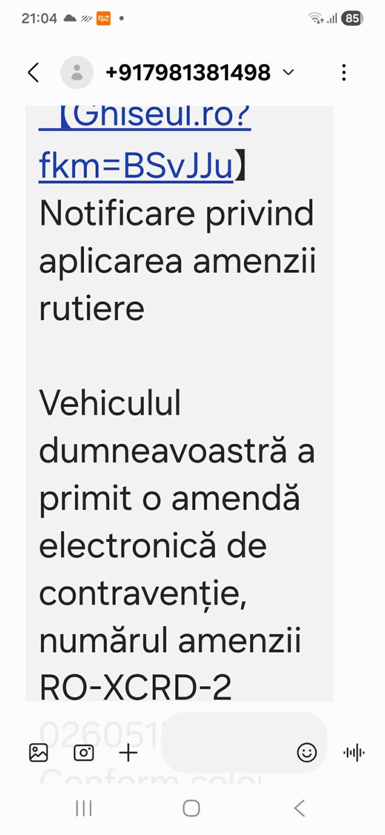 LexBtc's tweet photo. Uite cu ce se ocupa pajeții, mesaj primit de bunica.
Prefix de India. https://t.co/SfzmjUcSMo