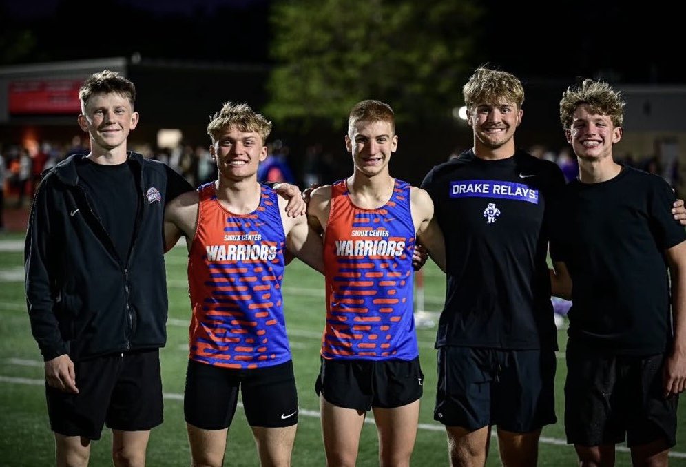 parkersmit217's tweet photo. State Bound ‼️
Shuttle Hurdle 
110m Hurdles https://t.co/LGPcXBmRWx