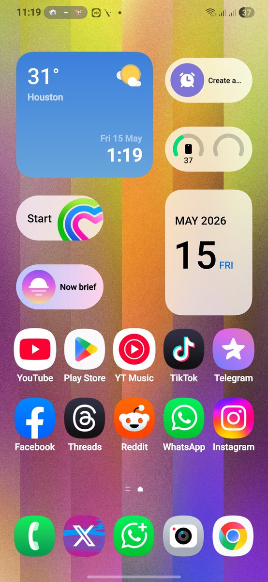 OneUiOS tweet media
