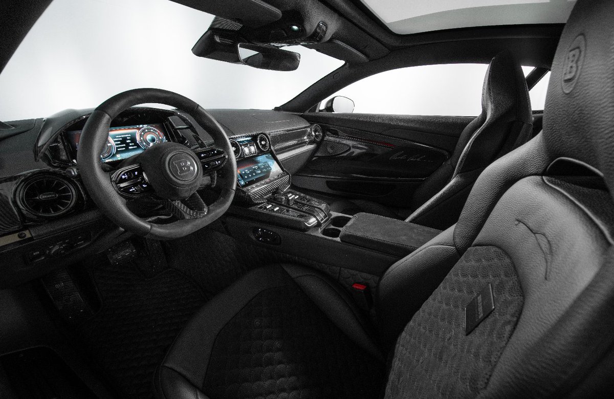UltimativCars's tweet photo. This has just been communicated:

internationally well-known #tuner #Brabus will make the "#Bodo" - in memory of founder #BodoBuschmann (1955-2018) -, being a highly modified #MercedesAMG #SL63 (as #coupé!) w/ a VERY distinctive design.

Limited to only 77 units, it's a banger!😵 https://t.co/DFHrKzQSBv