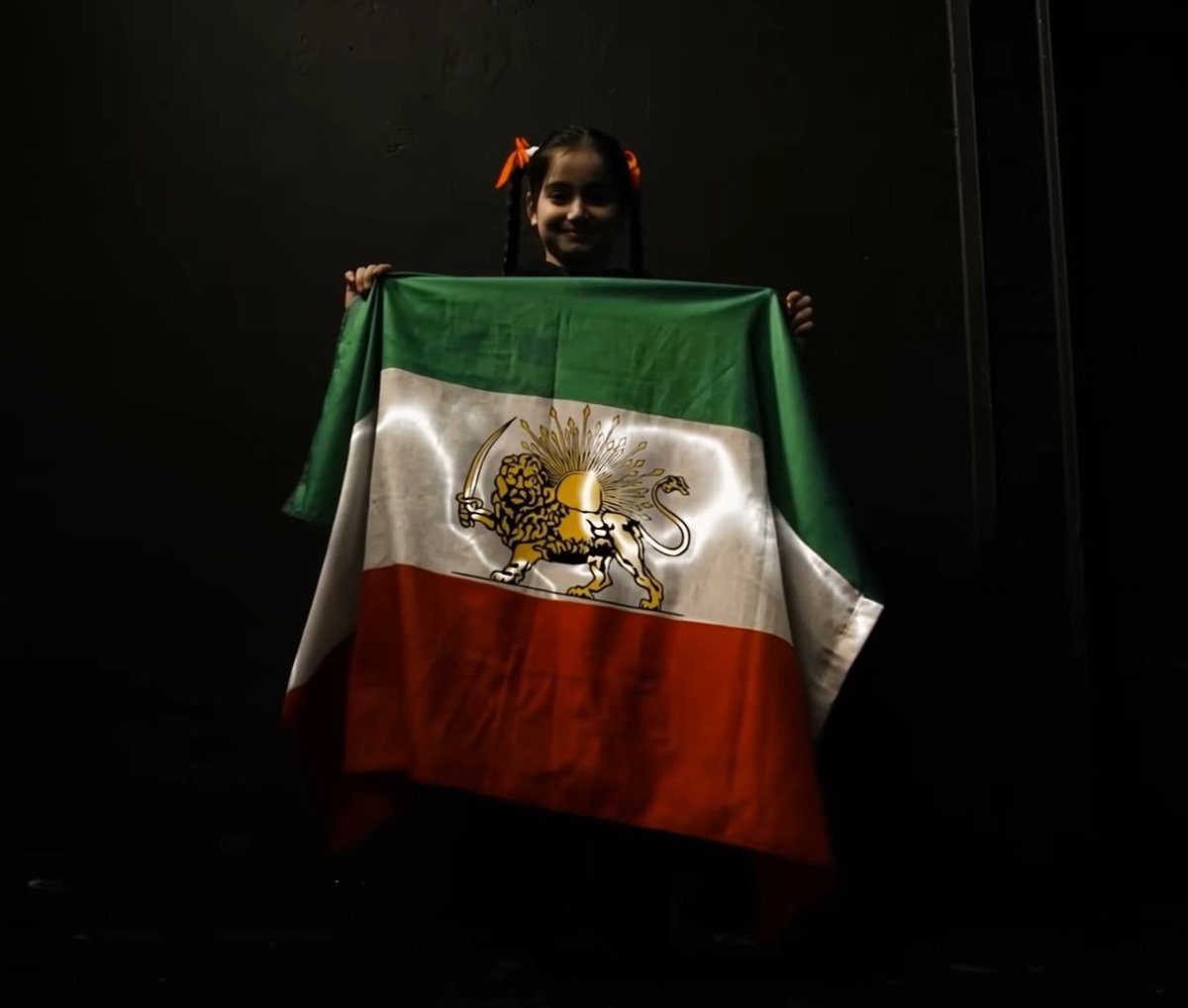 Omid Tavoosi👑🖤🇮🇷 tweet media