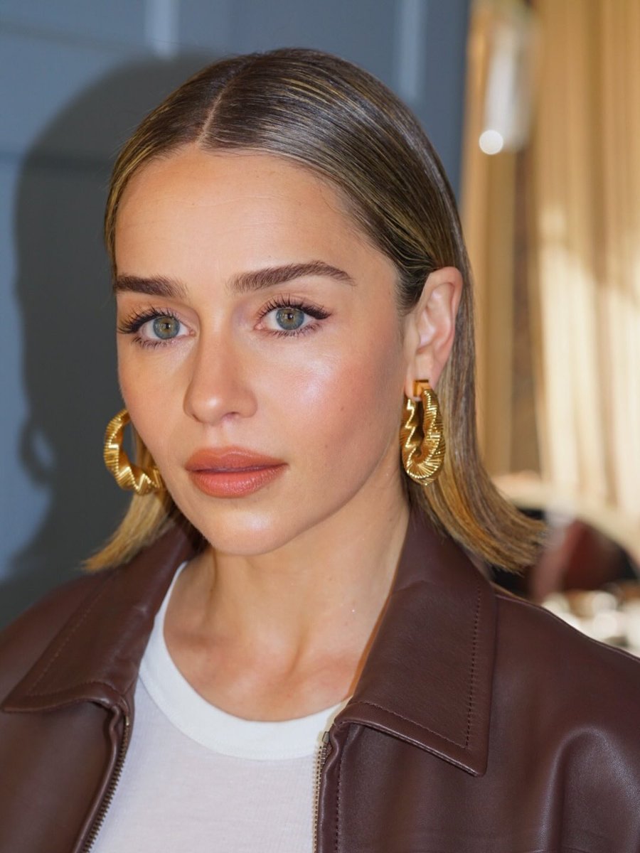 The Best Of Emilia Clarke tweet media