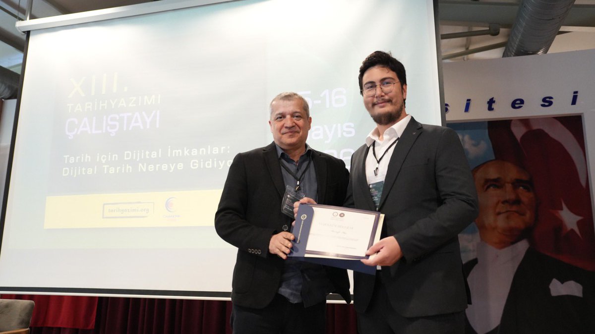 İzmir Demokrasi Üniversitesi tweet media