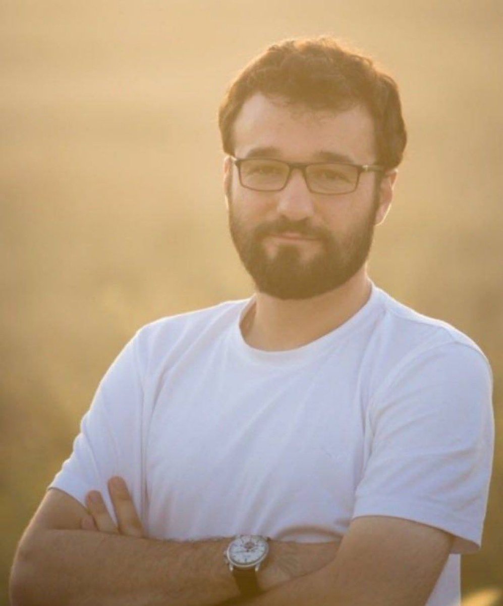 Farzad Seifikaran tweet media