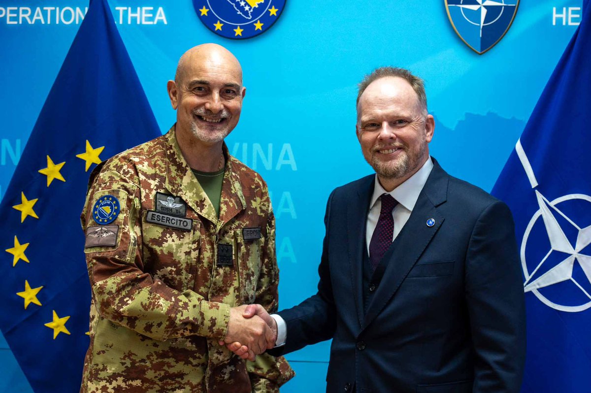 KHamiltonBE's tweet photo. A pleasure to meet with 🇪🇺 COM EUFOR, Major General Maurizio Fronda @euforbih. Strong cooperation between NATO HQ Sarajevo and EUFOR under the Berlin Plus arrangements remains essential to preserving peace, stability, and security in Bosnia and Herzegovina. Close NATO-EU coordination, in partnership with BiH institutions and local communities, is key to EUFOR’s ongoing efforts across the country. 🇧🇦 #OpAlthea #Butmir