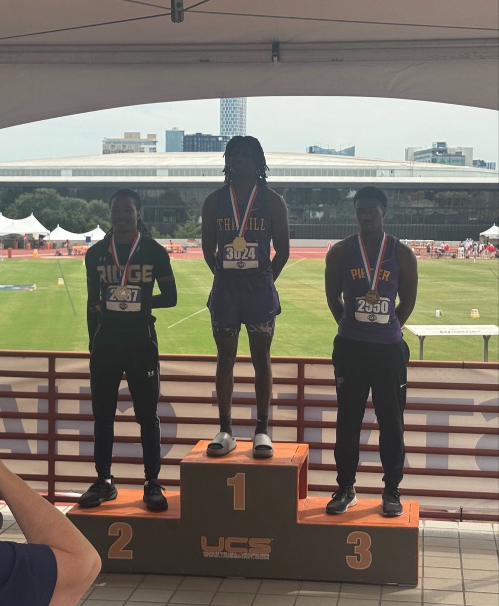 KISDAthletics's tweet photo. Congratulations to Fossil Ridge Junior Caleb Woodard as he earned his way on to the medal stand this afternoon in Austin. Triple-Jumped 49-6.25 to finish 2nd @ the UIL 5A Track/Field State Championship.  🥈@SportsDayHS @KellerISD @GMsportsmedia1 @FRHSTrackField @CJW_Keller https://t.co/4SC758Ux6B