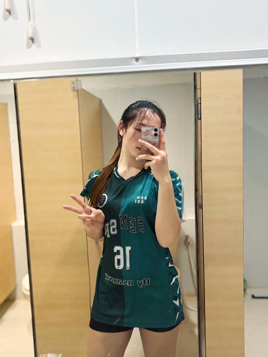KiBuph's tweet photo. 🏐💦
#ขอนแก่น #ขอนแก่นในเมือง #kkc #kku #ราชมงคล #มทรขอนแก่น https://t.co/3prsdzx48Z