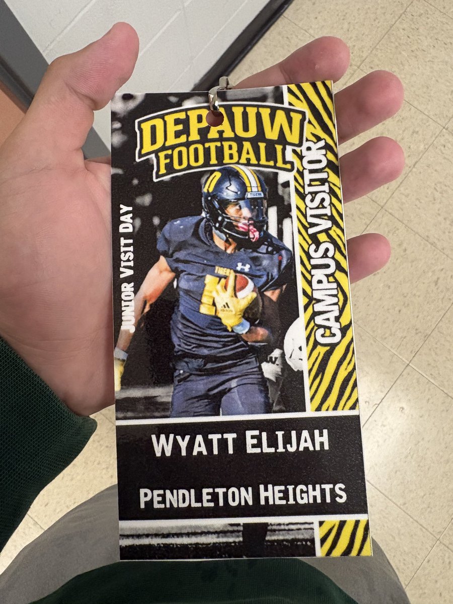wyatt_elijah34 tweet media