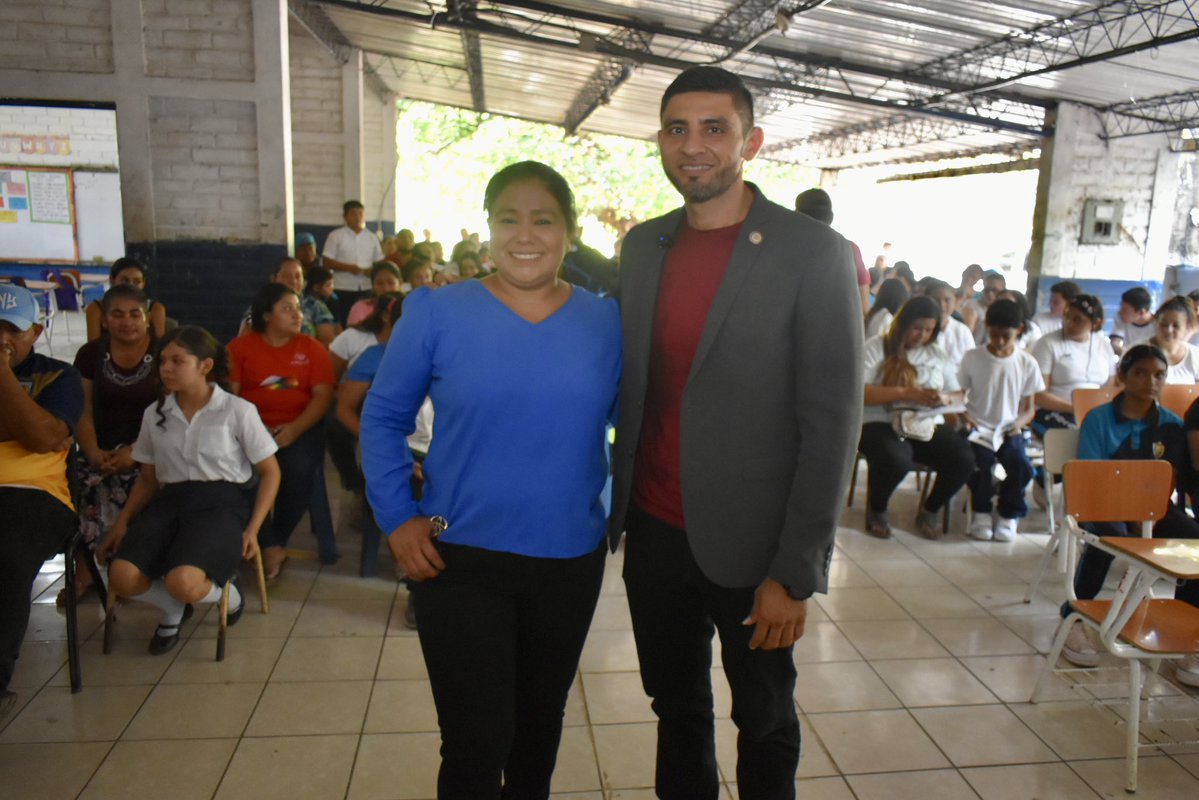 Ángel Lobos 🇸🇻 tweet media