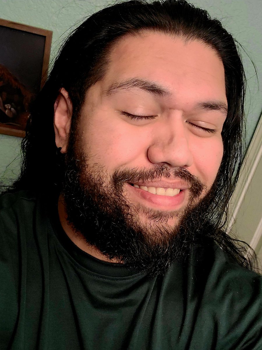 KnightCrew77's tweet photo. Bedhead pic to make up for the lack of selfies this week 🙏🏽 https://t.co/RmbphY6I5B