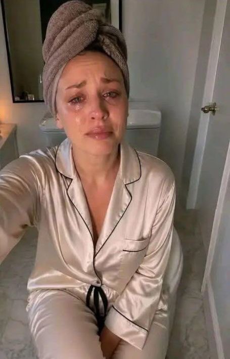 KALEY CHRISTINE CUOCO tweet media