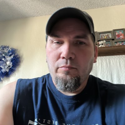 Timothy Kariker tweet media