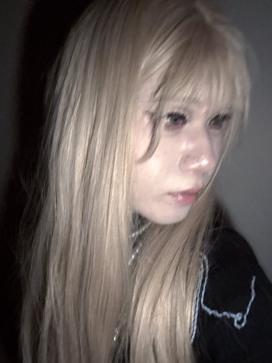 moemo_e1's tweet photo. 和原相机和解了
#男娘 https://t.co/G165b27E1M