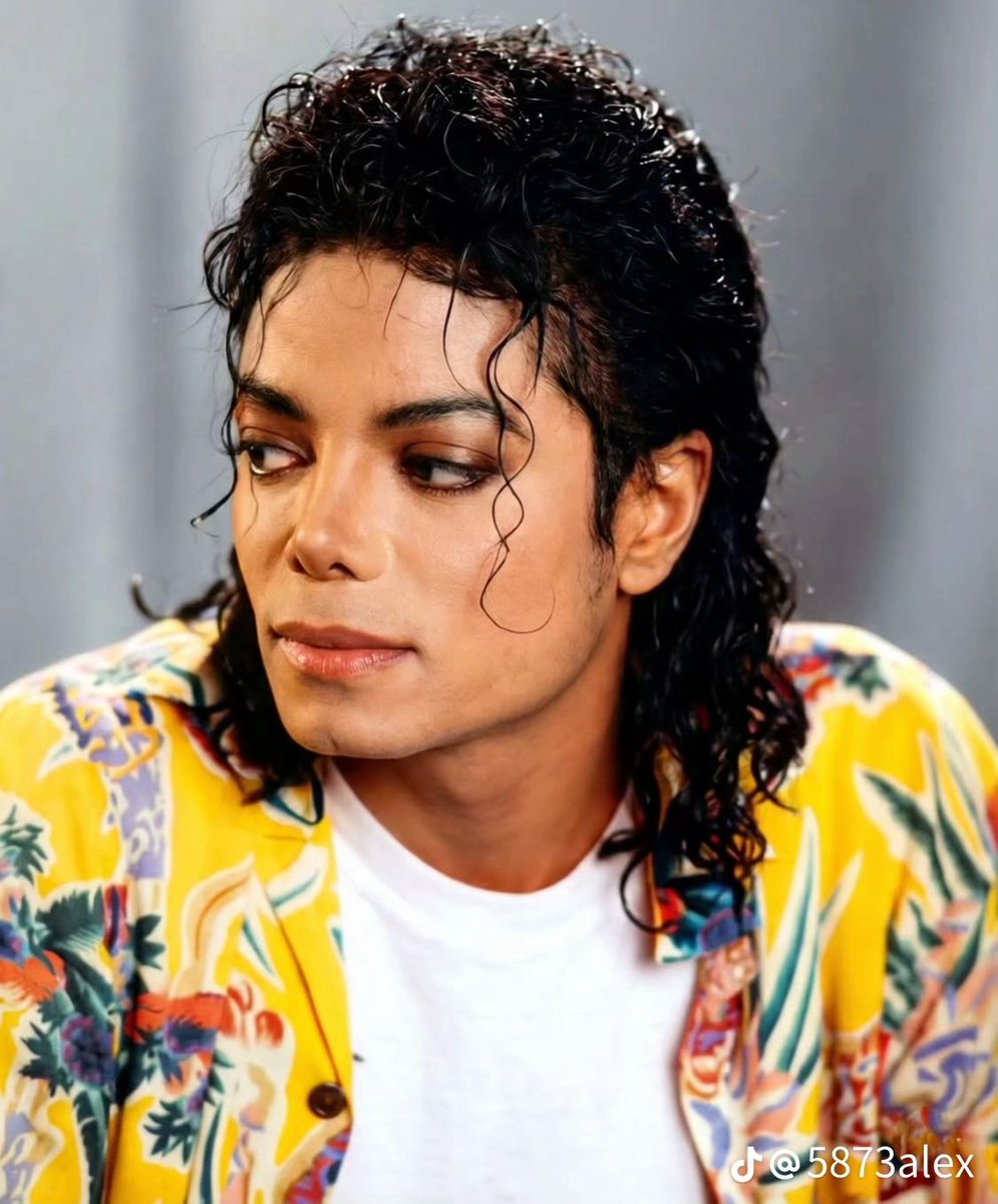 Michaelissima's tweet photo. @x9dogg @GlobalBoxOffice https://t.co/5k7T5GsBPP
