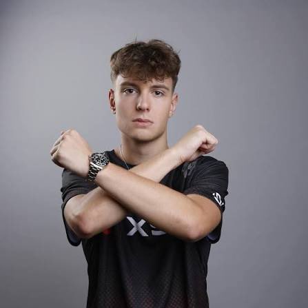 Fortnite Centel tweet media