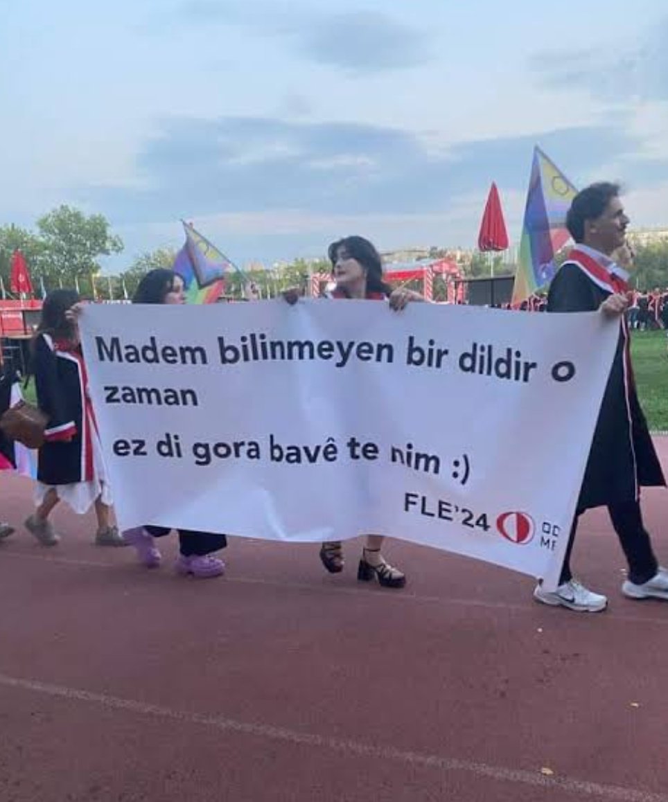 baran_arss's tweet photo. O zaman şu anlamlı güzel sözü sana armağan ediyoruz https://t.co/oTd8krnxZa