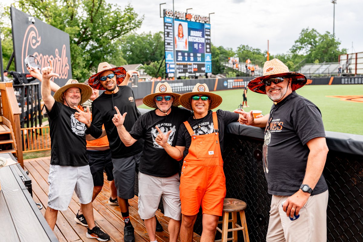 cowgirlsb's tweet photo. The Loyal and True are ready 🤠

#GoPokes https://t.co/nc0WxocgmV