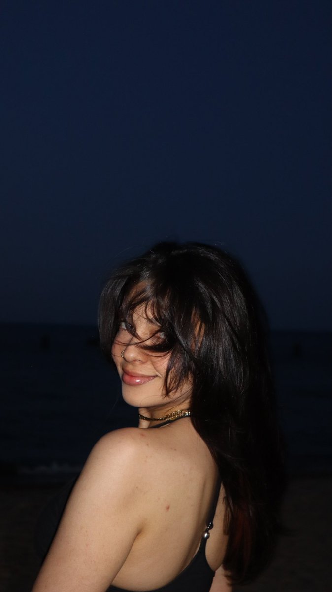 Goddess Lydia tweet media