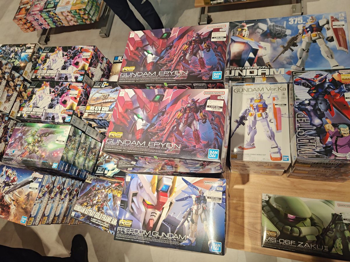 BA_DTTPL's tweet photo. 本日の入場制限は解除しております❗️

#プラモLABO
#つくば

👇️現在の陳列状況はこちら https://t.co/WPIKEXldLH