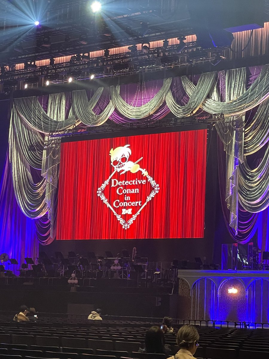 BPzh2's tweet photo. 4月18日、Kアリーナのコナンコンサートを娘と見に行きました。その日がちょうど山崎和佳奈さんが亡くなった日だったなんて…。なんか複雑な気持ちです。昨日知って今日2日目なんだけど全然悲しみが抜けないなぁ…

#山崎和佳奈さんのご冥福をお祈りします https://t.co/pZMB7L3efQ