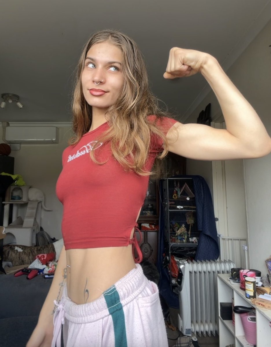 AussieBrat. (Lexi) tweet media