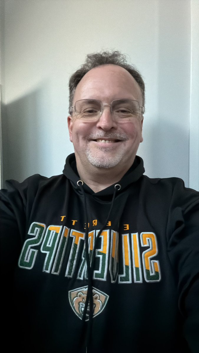 PastorJohnBatts's tweet photo. @WHLsilvertips Kansas is #SilvertipCountry! #LetsGoTIPS https://t.co/adYNvIxT58