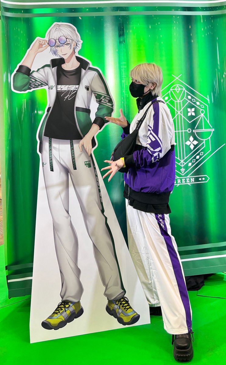 Noe_taro_cos's tweet photo. デボネ丸とサニ会えた💛 https://t.co/MAmA58b5Fy