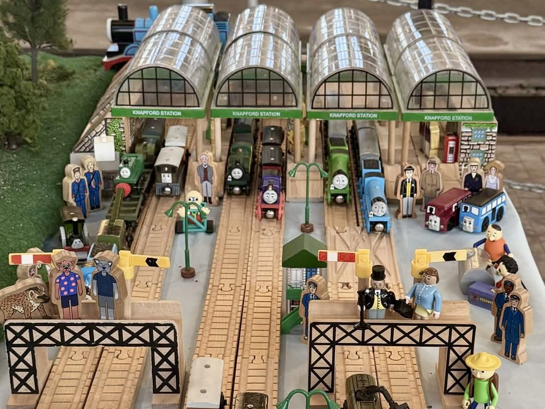 North Western Modelers tweet media