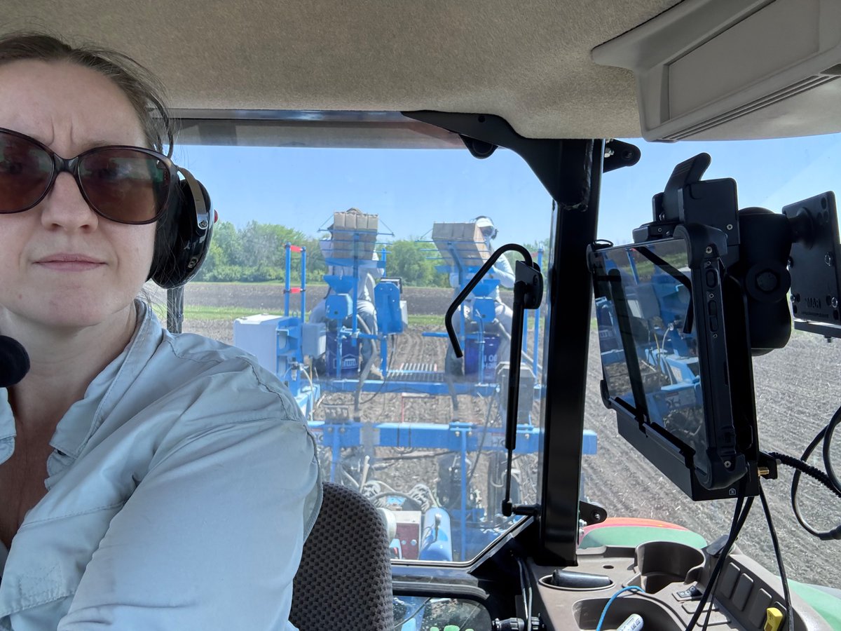 SchnableField's tweet photo. Scratched some dirt today https://t.co/zqFaDEopQu