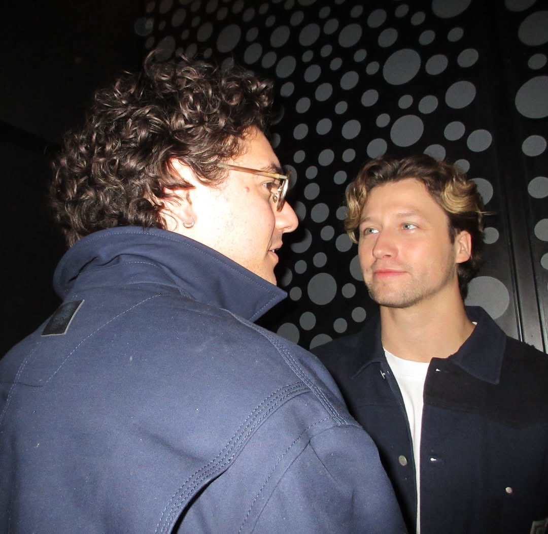 x - bella tweet media