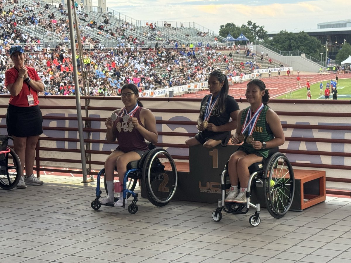 Stratford XC & Track & Field tweet media