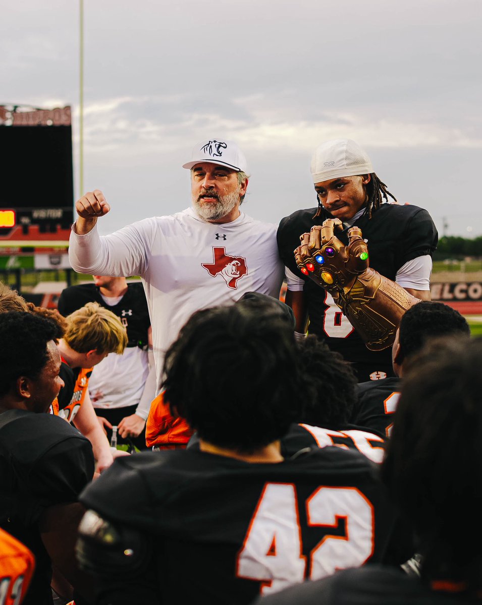 HuttoHS_Fball's tweet photo. Gauntlet era.
-

🦛 https://t.co/nzfbMb2hZf