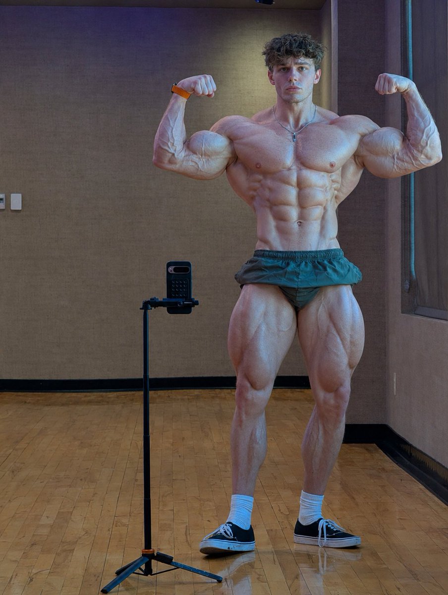 Muscle Promo HQ After Hours tweet media