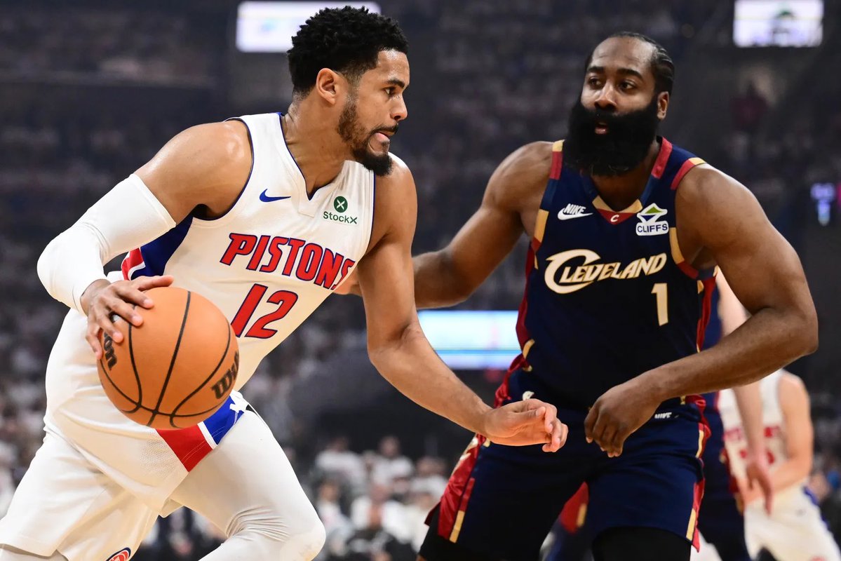 Hoop Central tweet media