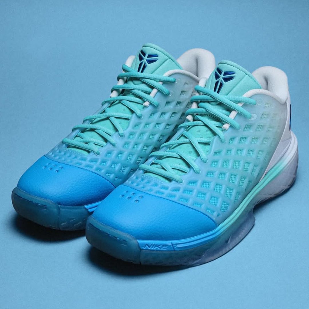 Complex Sneakers tweet media